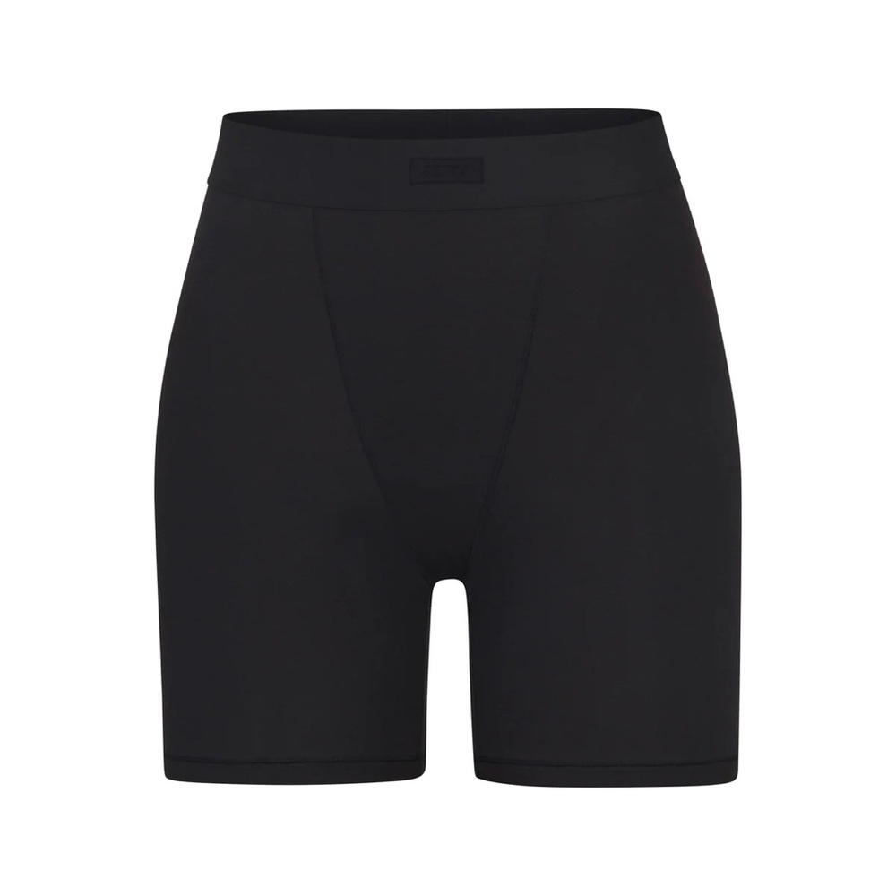 NWT- SKIMS Boyfriend Boxer